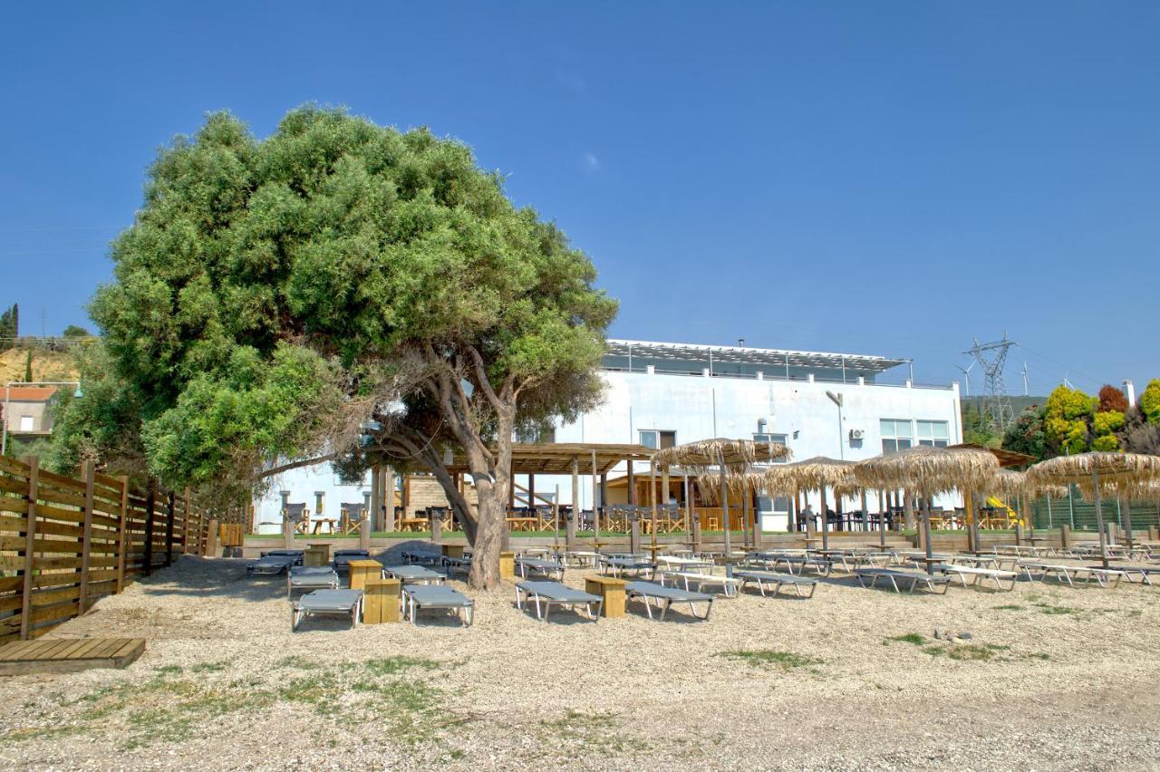 Epipleon Luxury Suites -104- Δωμάτιο 35Τμ Με Βεράντα 35Τμ Μπροστά Στη Θάλασσα Nafpaktos Exterior foto